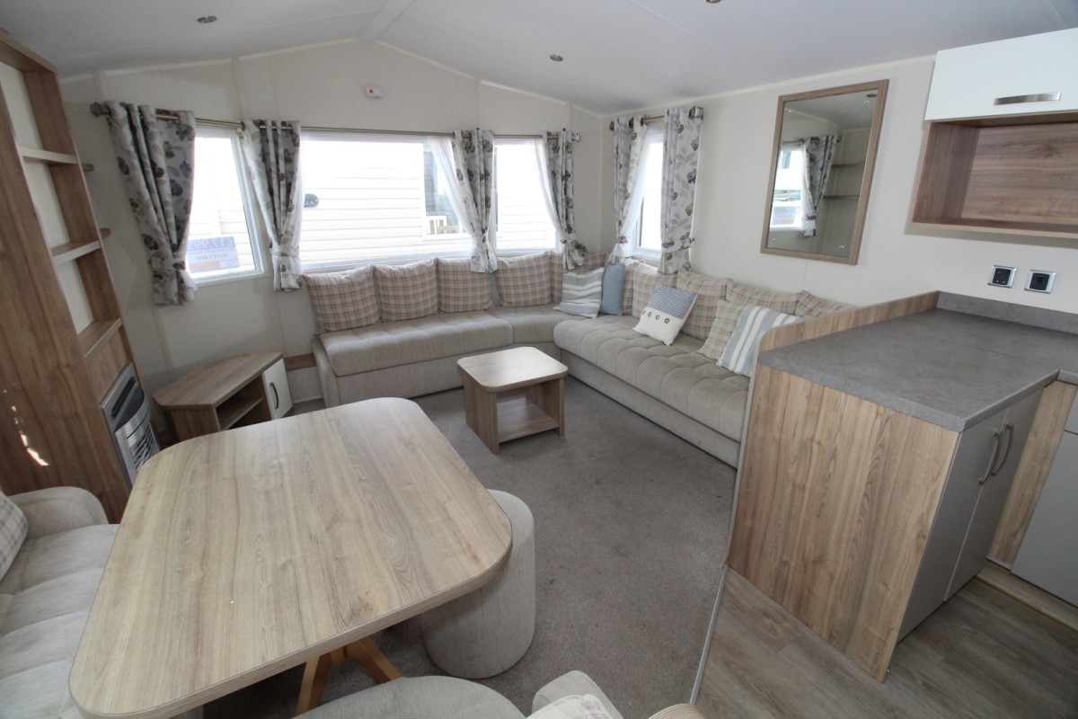 2016 Willerby Rio Premier lounge and dining area