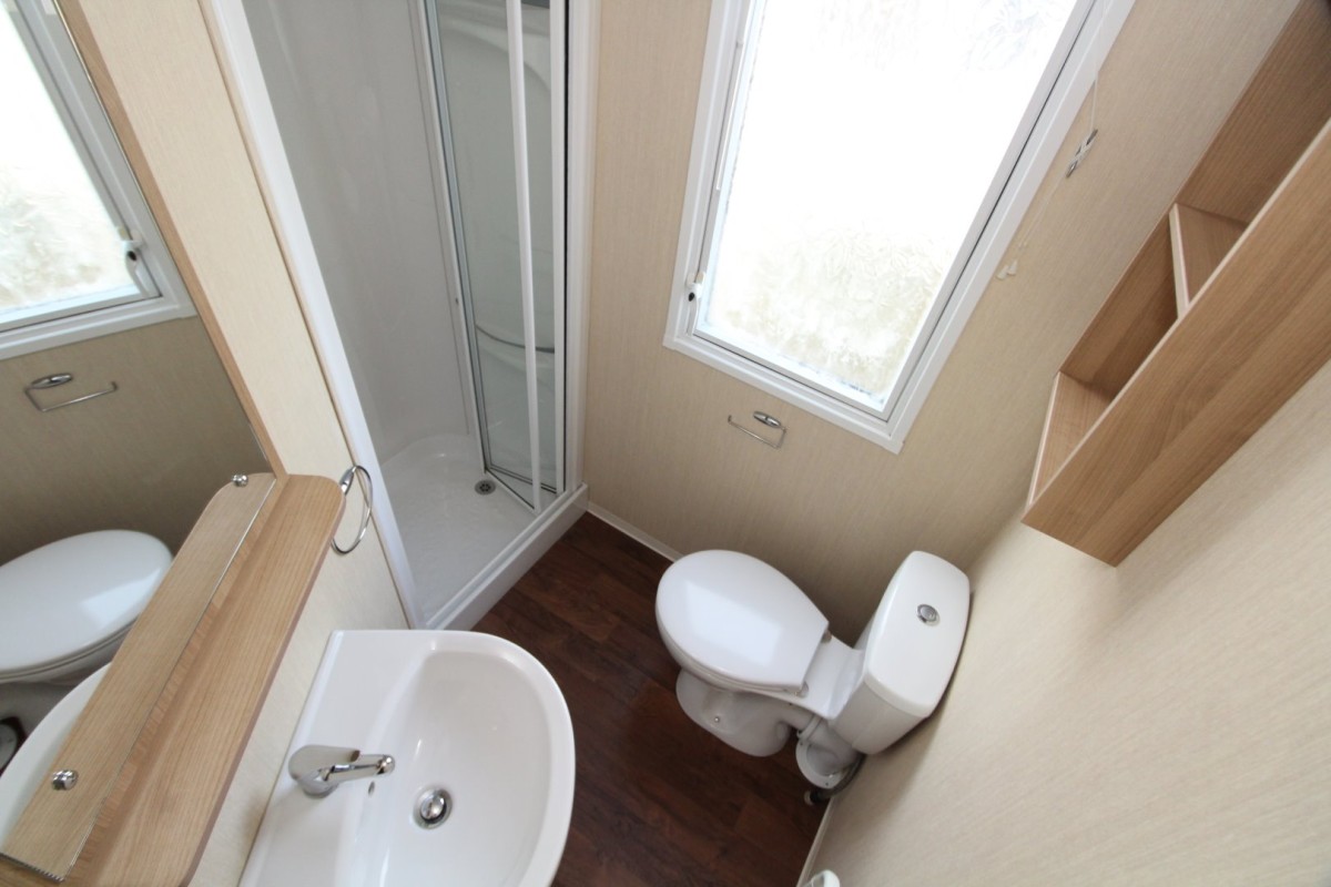 2013 Swift Burgundy family shower room
