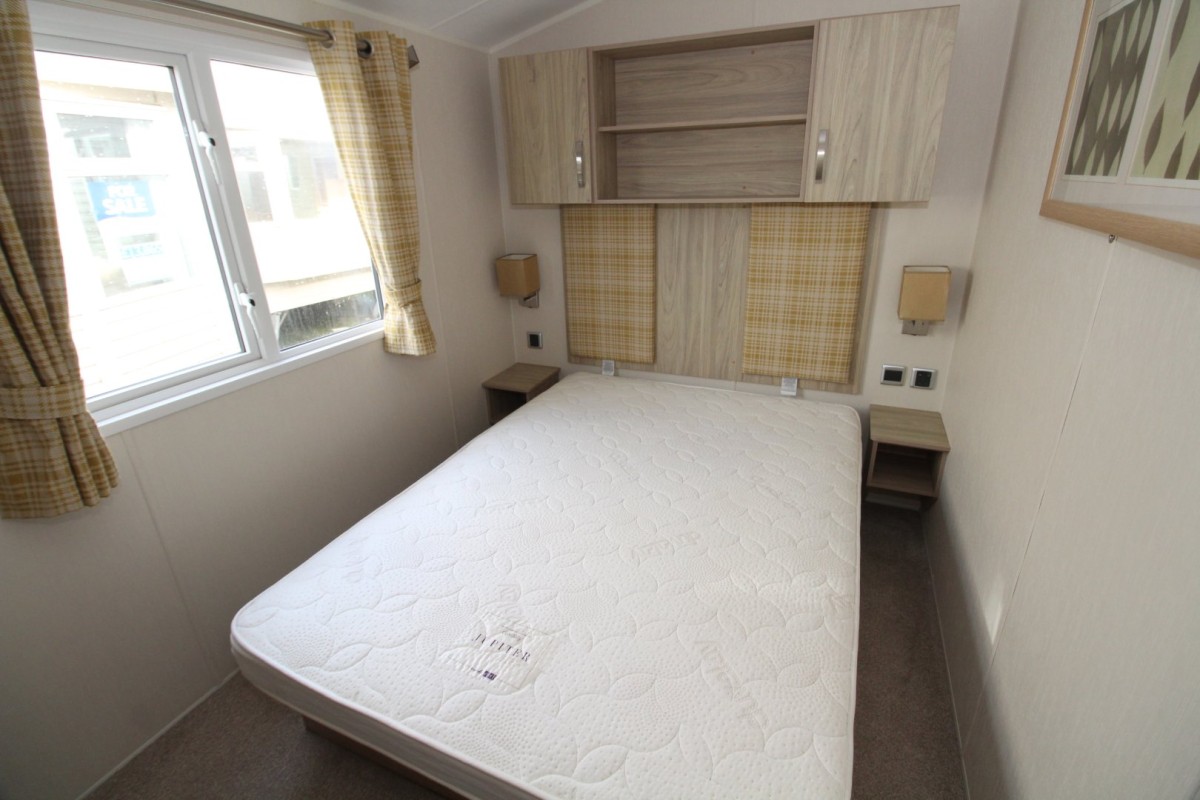 2017 Willerby Rio Premier double bedroom