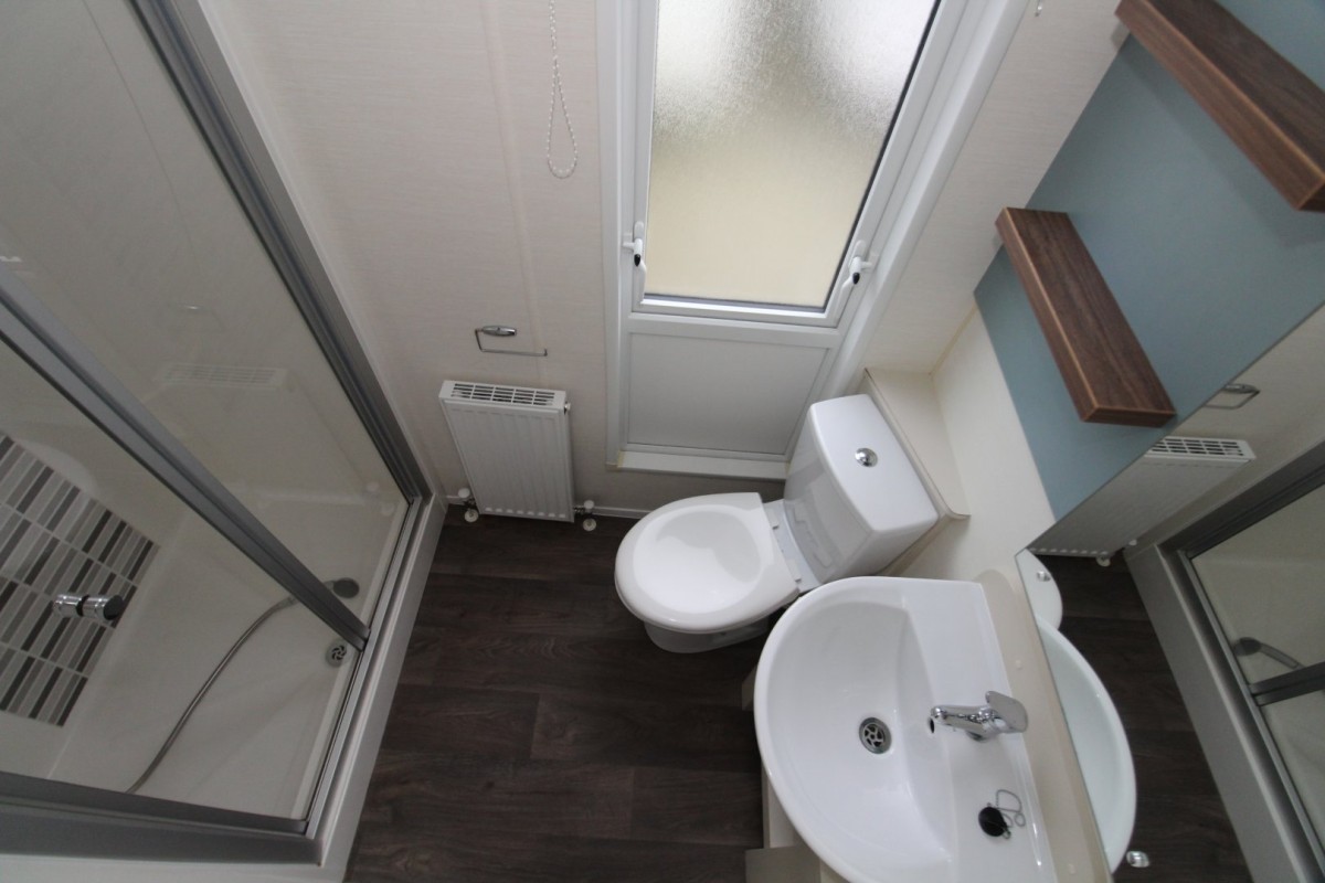 2015 Willerby Azure family shower room