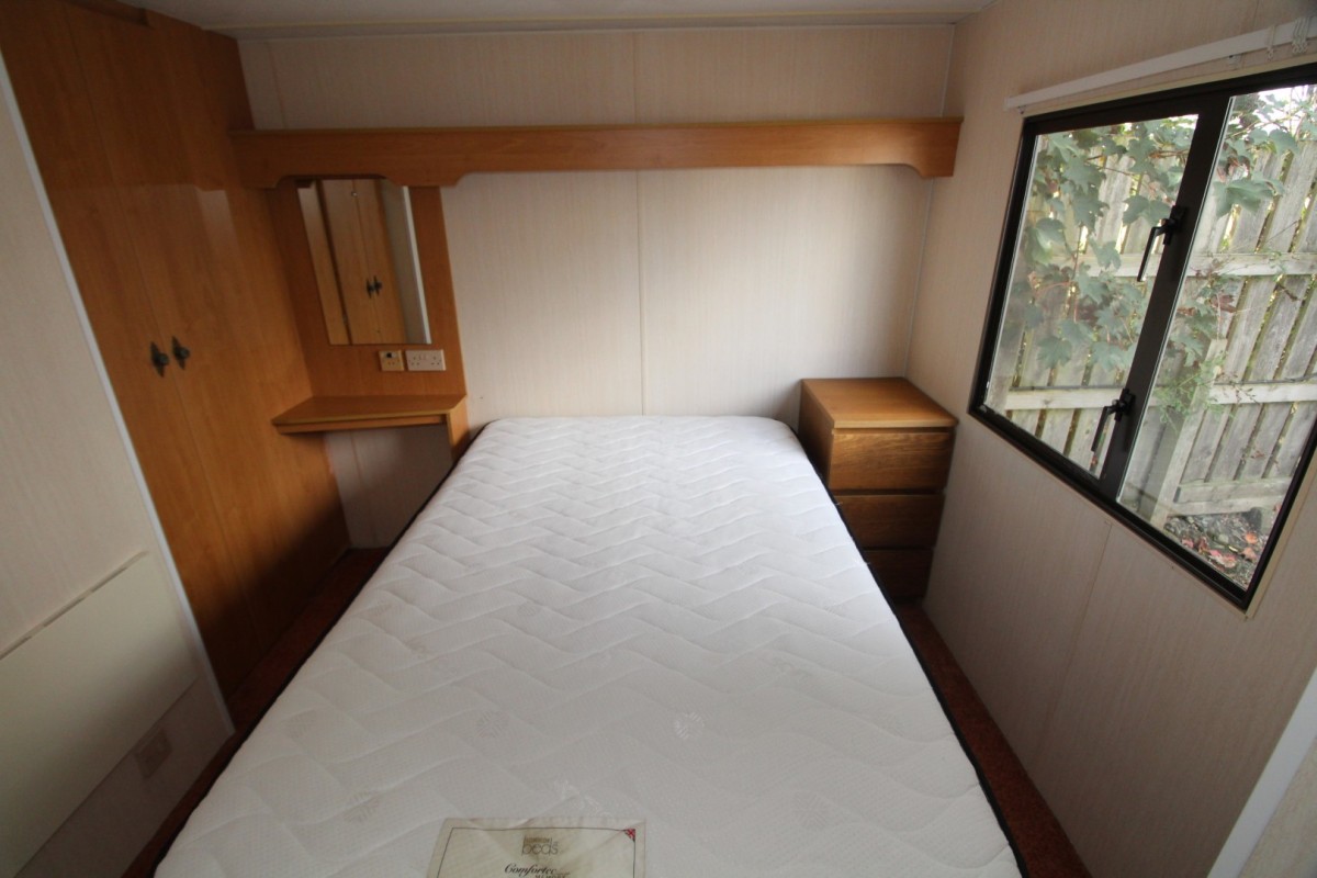 2000 Cosalt Torino double bedroom