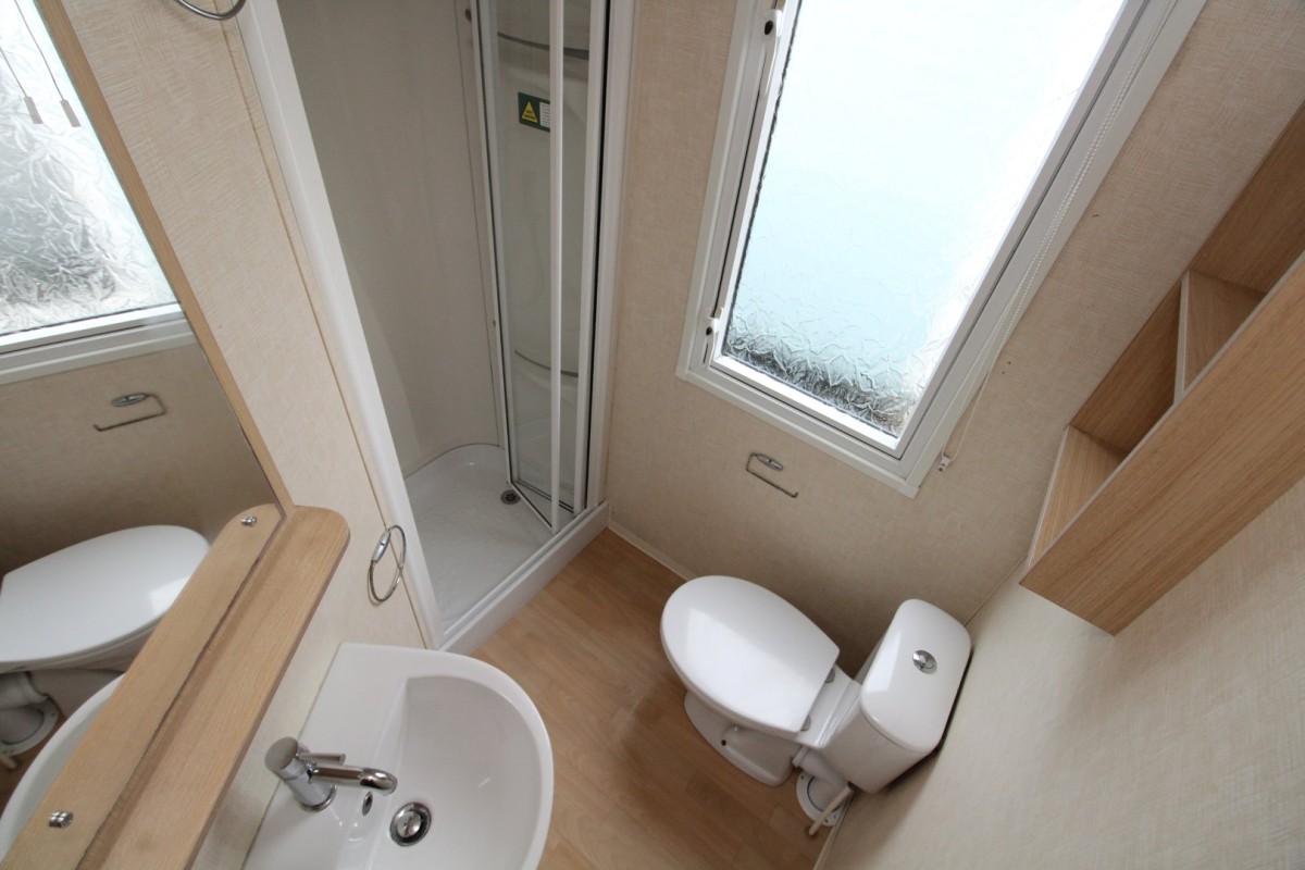 2012 Swift Burgundy family shower room