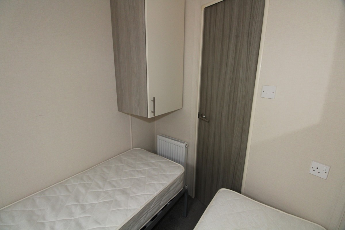 second view of the twin bedroom