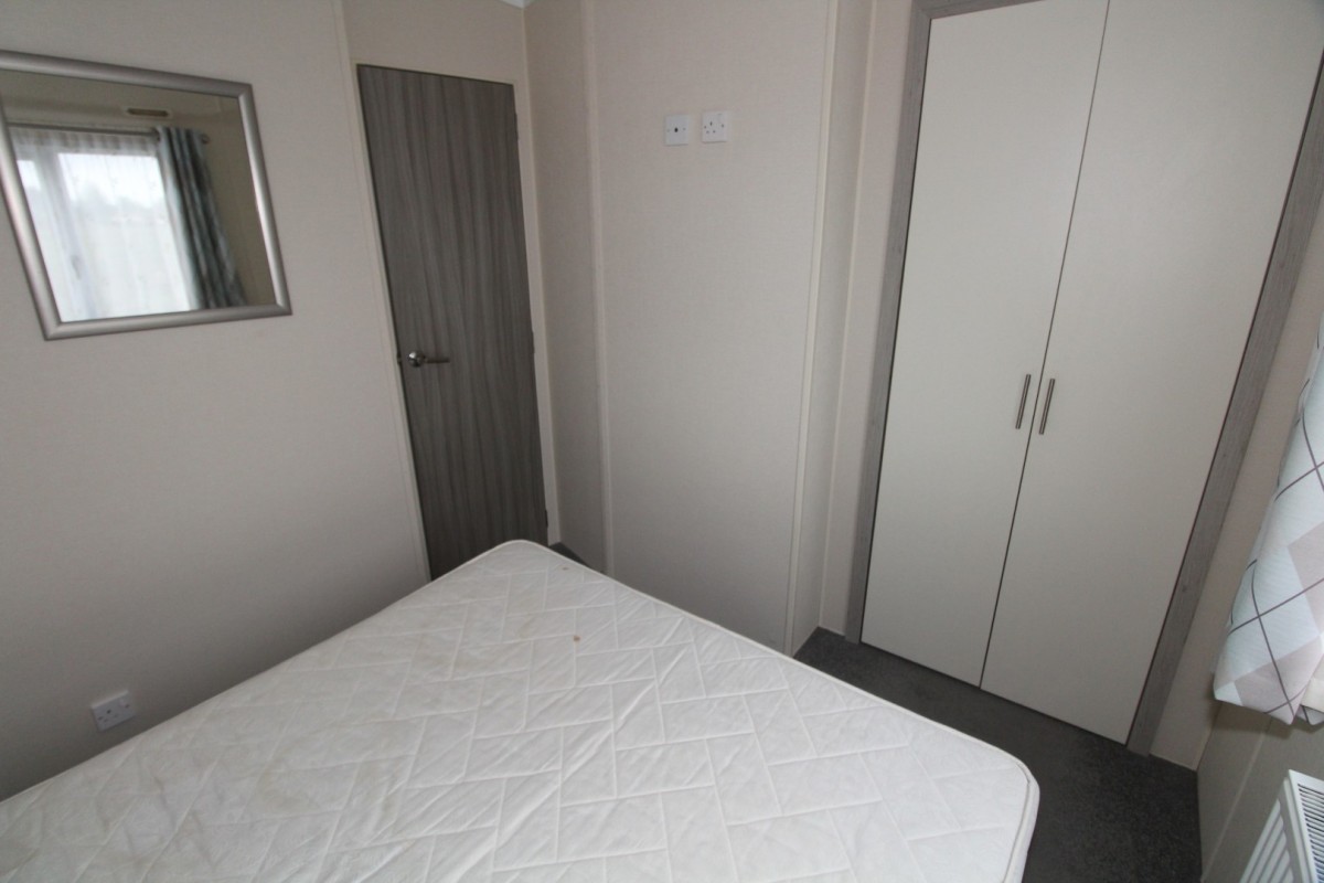 double bedroom with wardrobes in the 2017 Regal Elegance