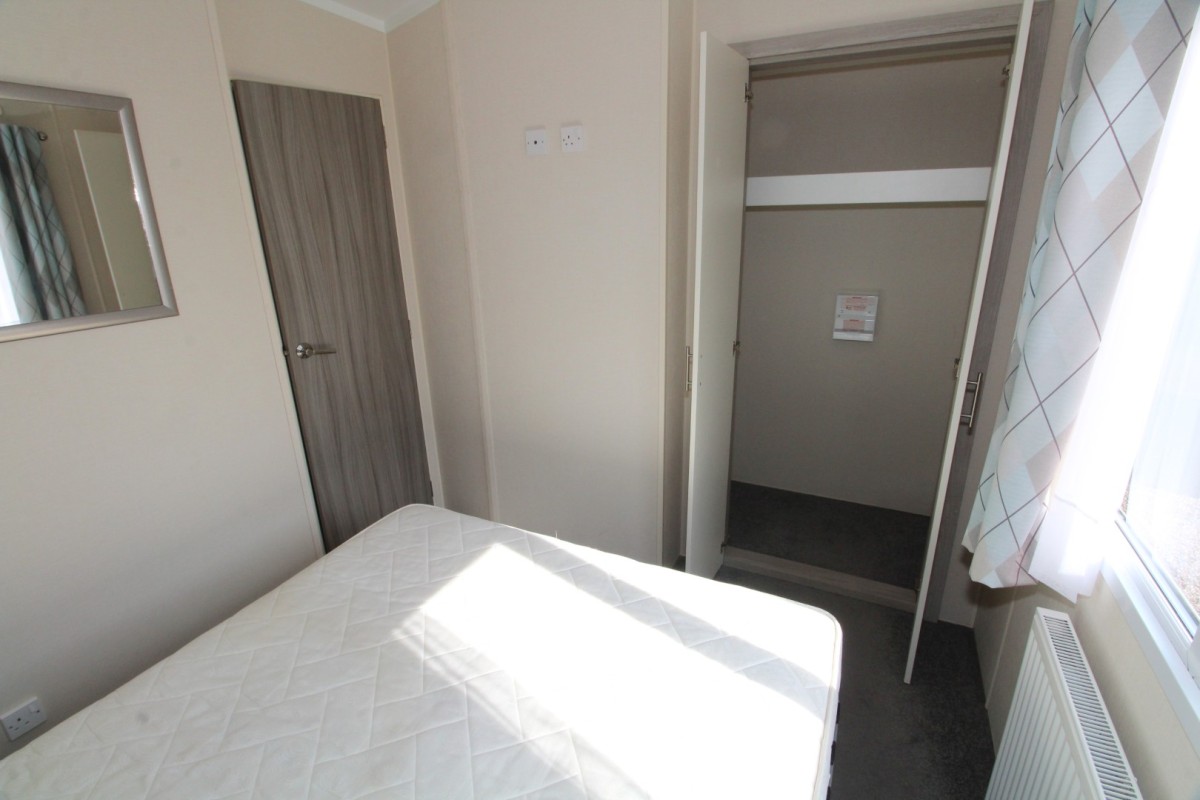 double bedroom with wardrobes in the 2017 Regal Elegance