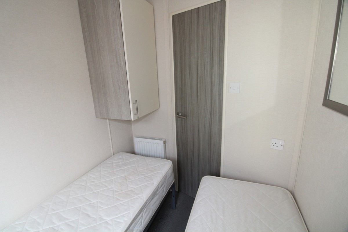 second view of the twin bedroom