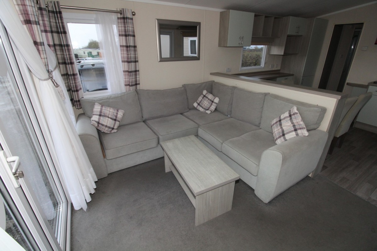 comfy sofas in the 2017 Regal Elegance