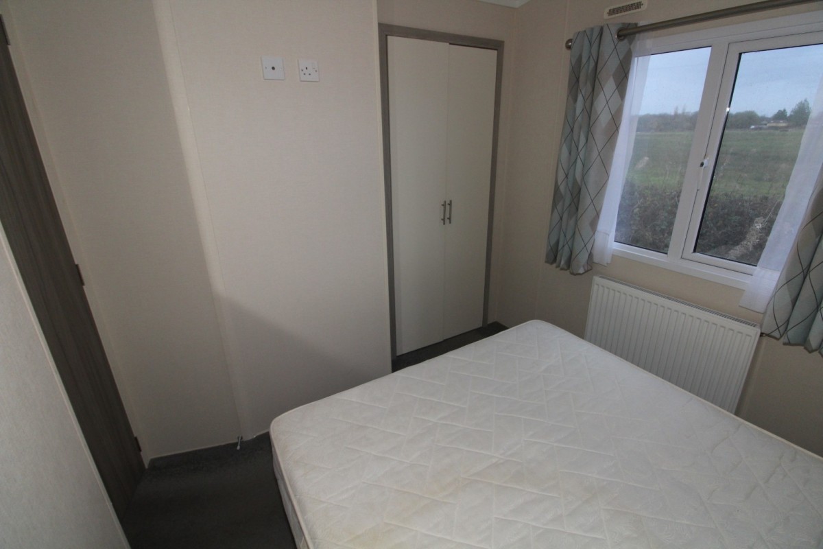 second view of the double bedroom