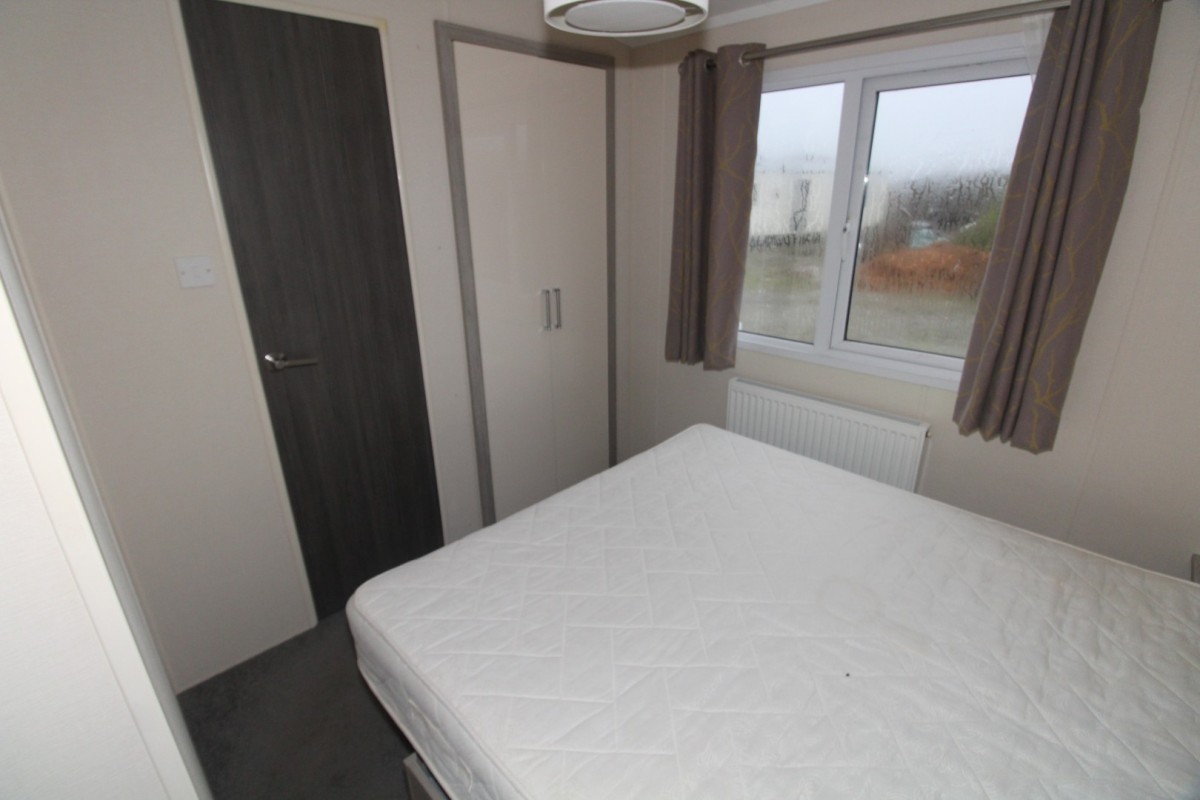 2017 Regal Kensington double bedroom to en-suite