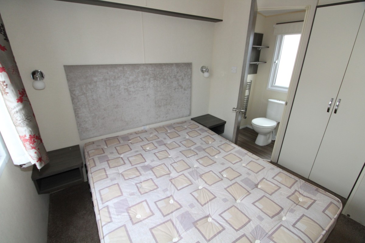 second view of double bedroom