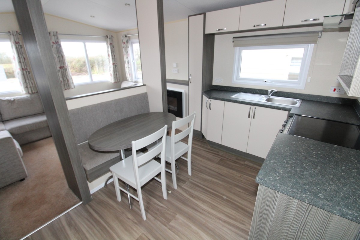 dining area with chairs in the 2015 Regal Henley