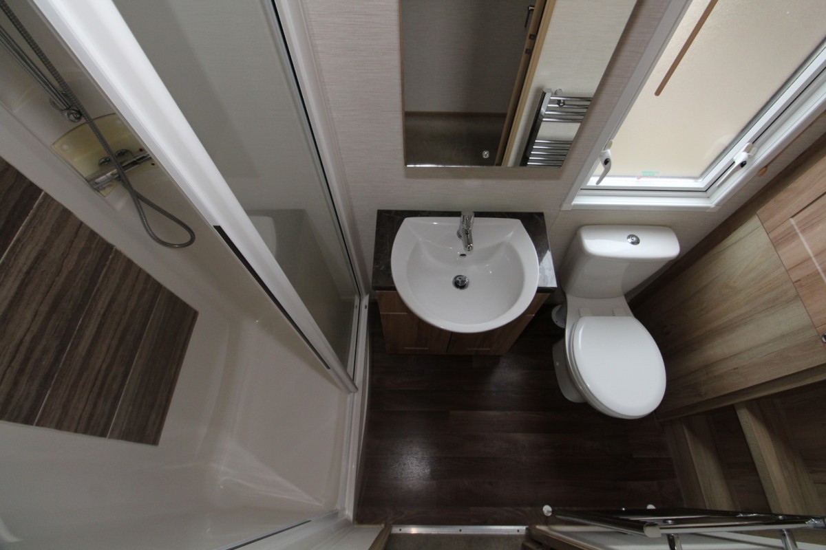 2016 ABI Ambleside family shower room