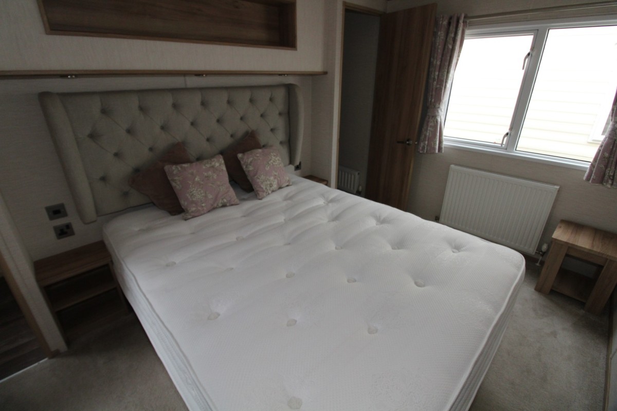 2016 ABI Ambleside master double bedroom