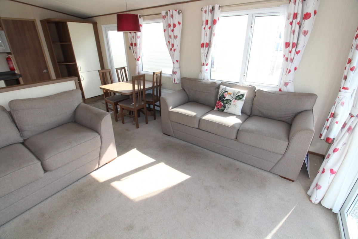 lounge to dining area in the 2014 ABI Alderley