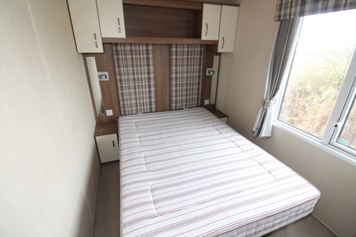 2014 ABI Alderley main double bedroom
