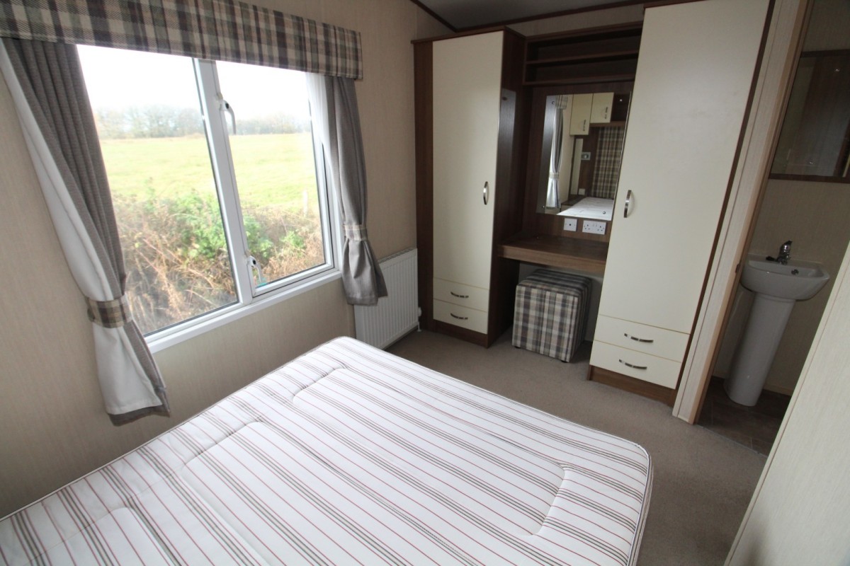 double bedroom with wardrobes