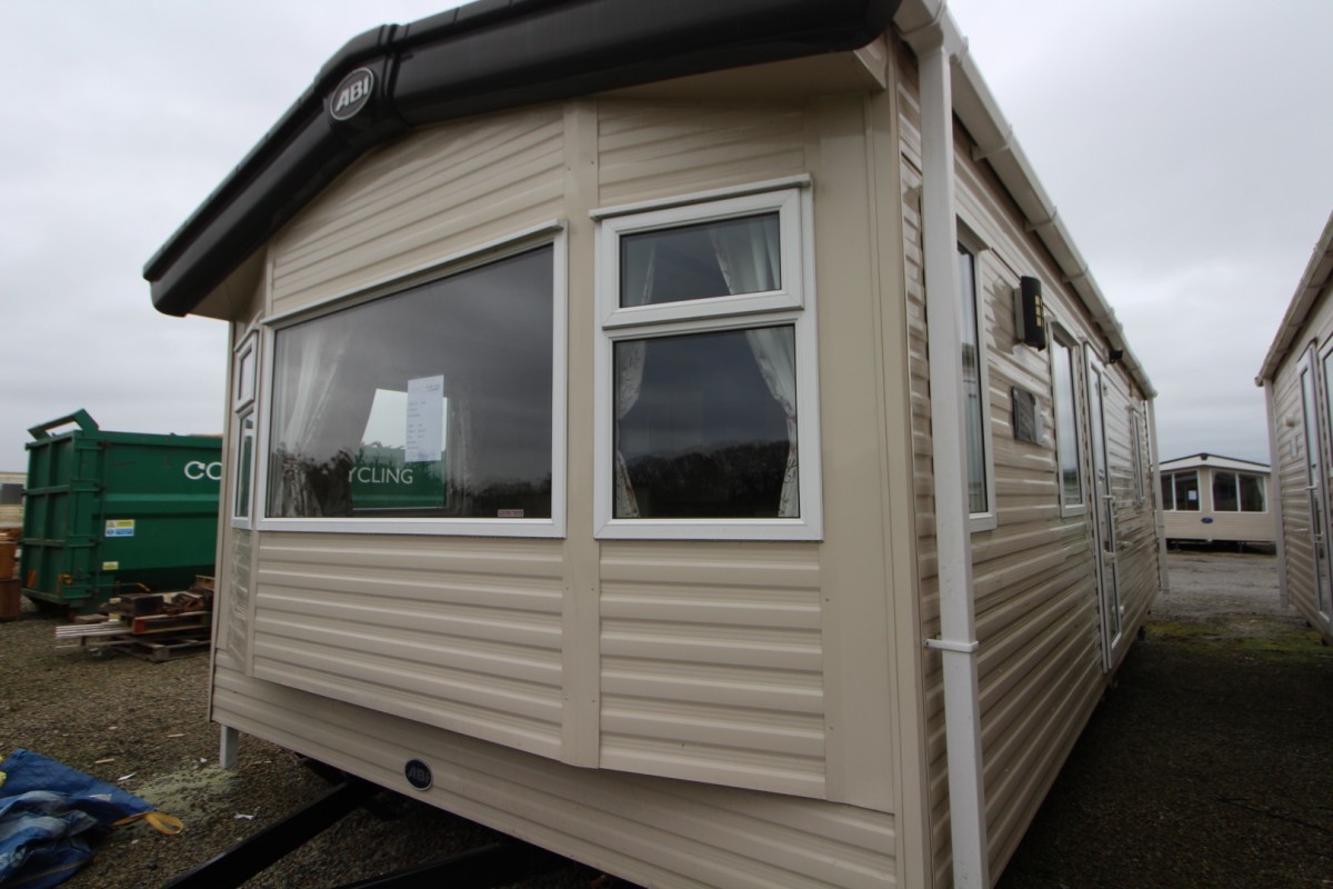 2016 ABI Oakley 28 by 12 foot caravan for sale