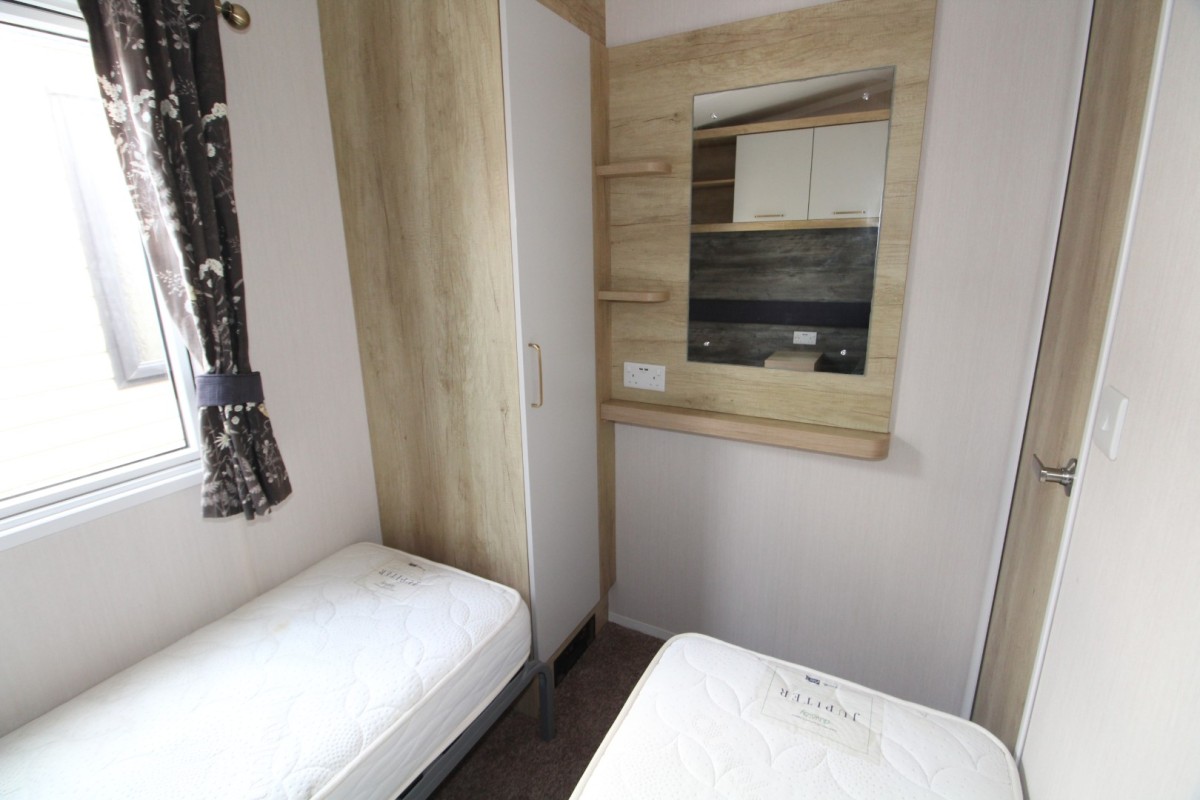 second view of the twin bedroom