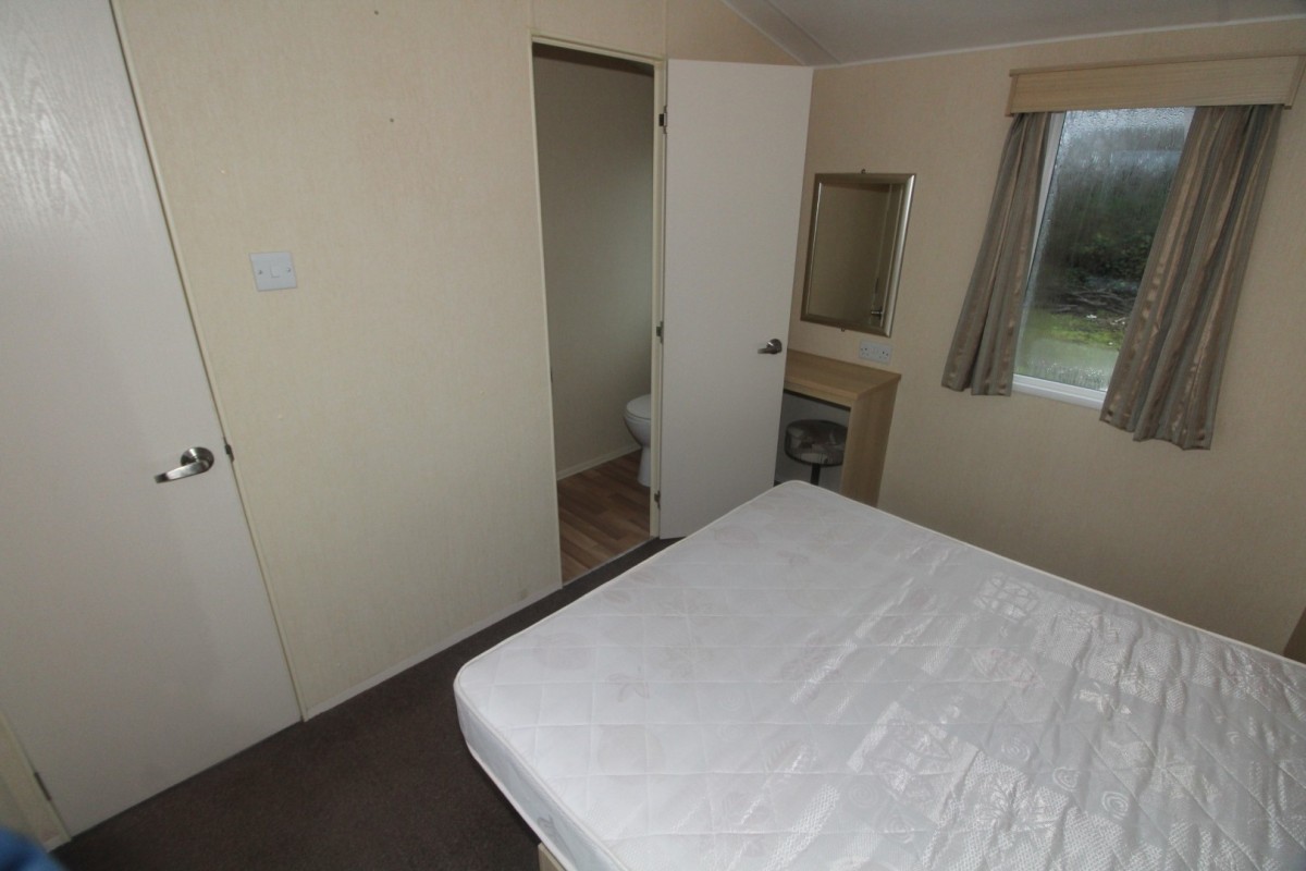 second view of the double bedroom