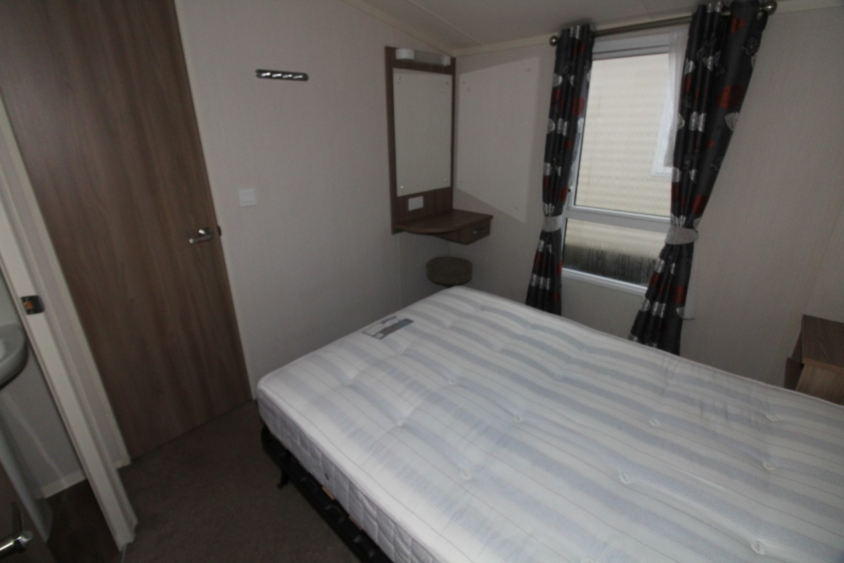 double bedroom withen-suite in the 2015 Swift Burgundy