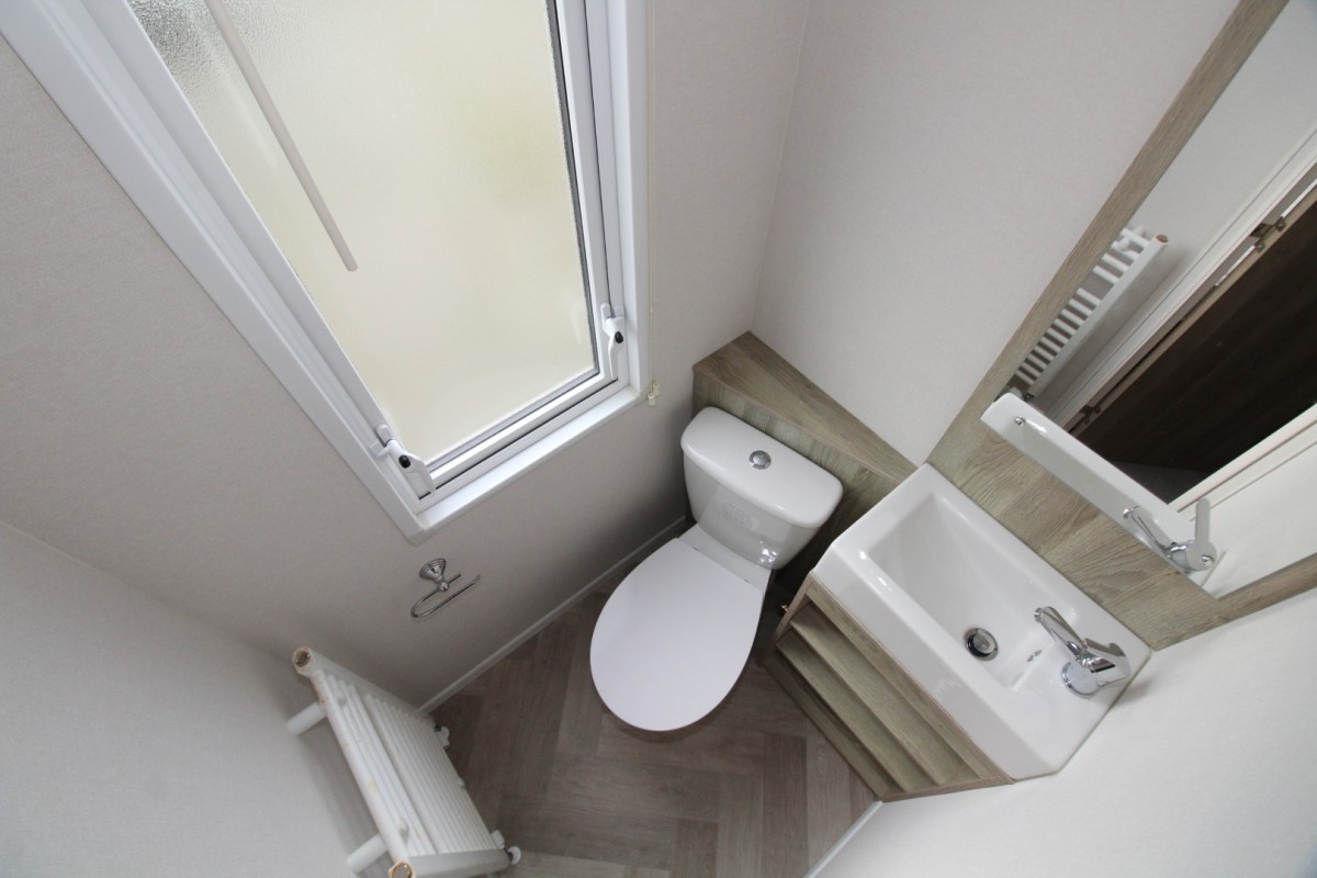 en-suite bathroom in the 2022 ABI Wimbledon