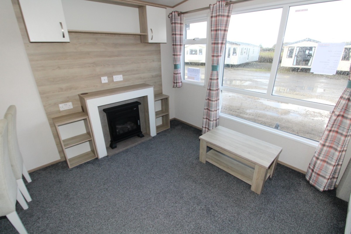 2022 ABI Wimbledon lounge to fire