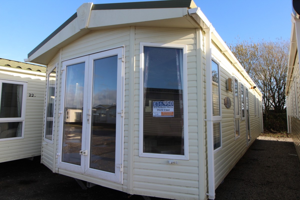 2015 Pemberton Marlow large caravan for sale 37x12 foot model