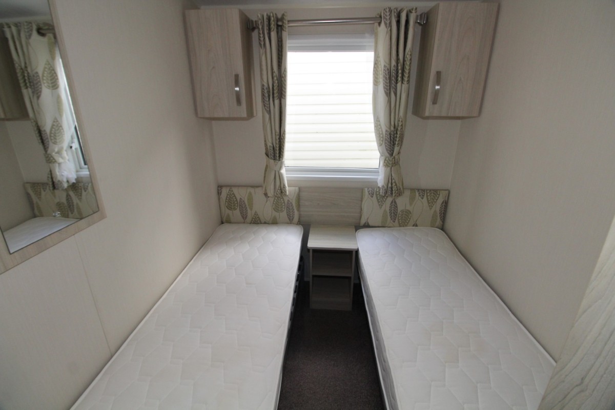 2016 Willerby Rio Premier twin bedroom