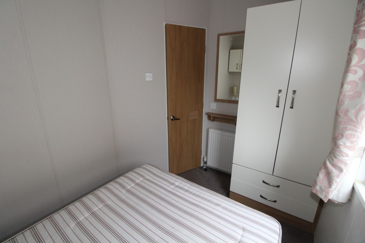 2016 Willerby Sierra double bedroom with wardrobes