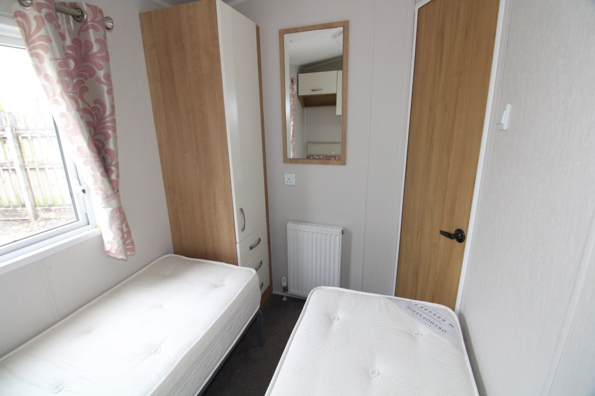 second view of the third bedroom in hte 2016 Willerby Sierra