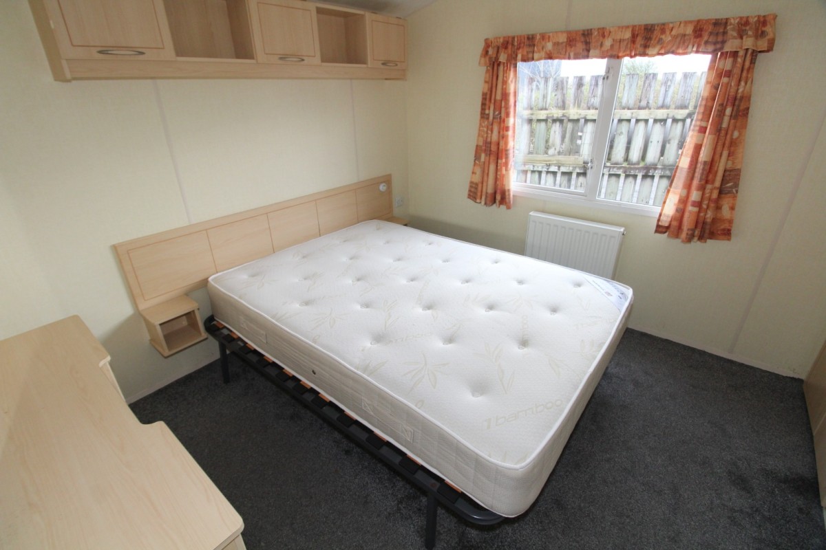 2007 Atlas Mirage master double bedroom
