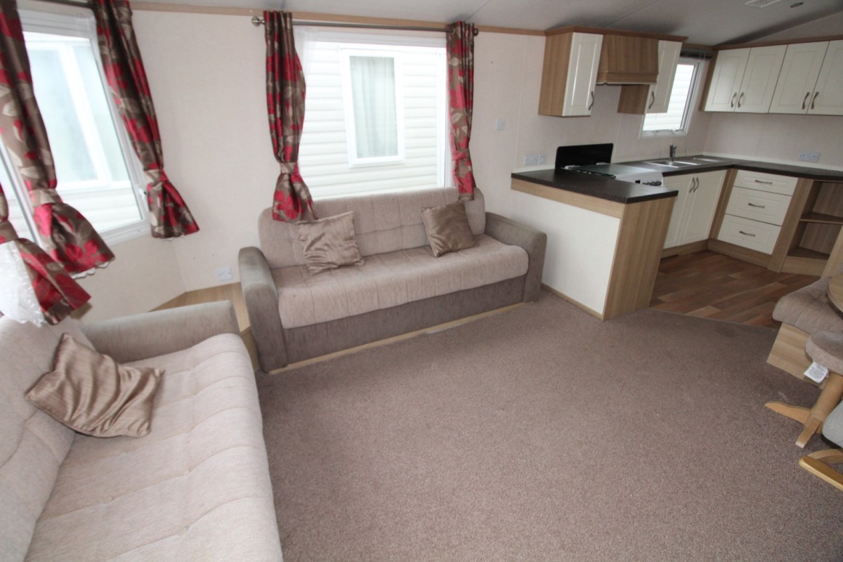 2011 Atlas Chorus lounge to kitchen