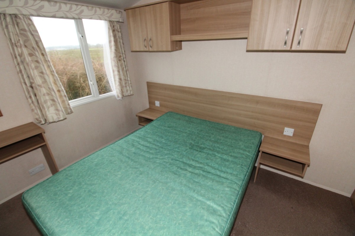 2011 Atlas Chorus master double bedroom