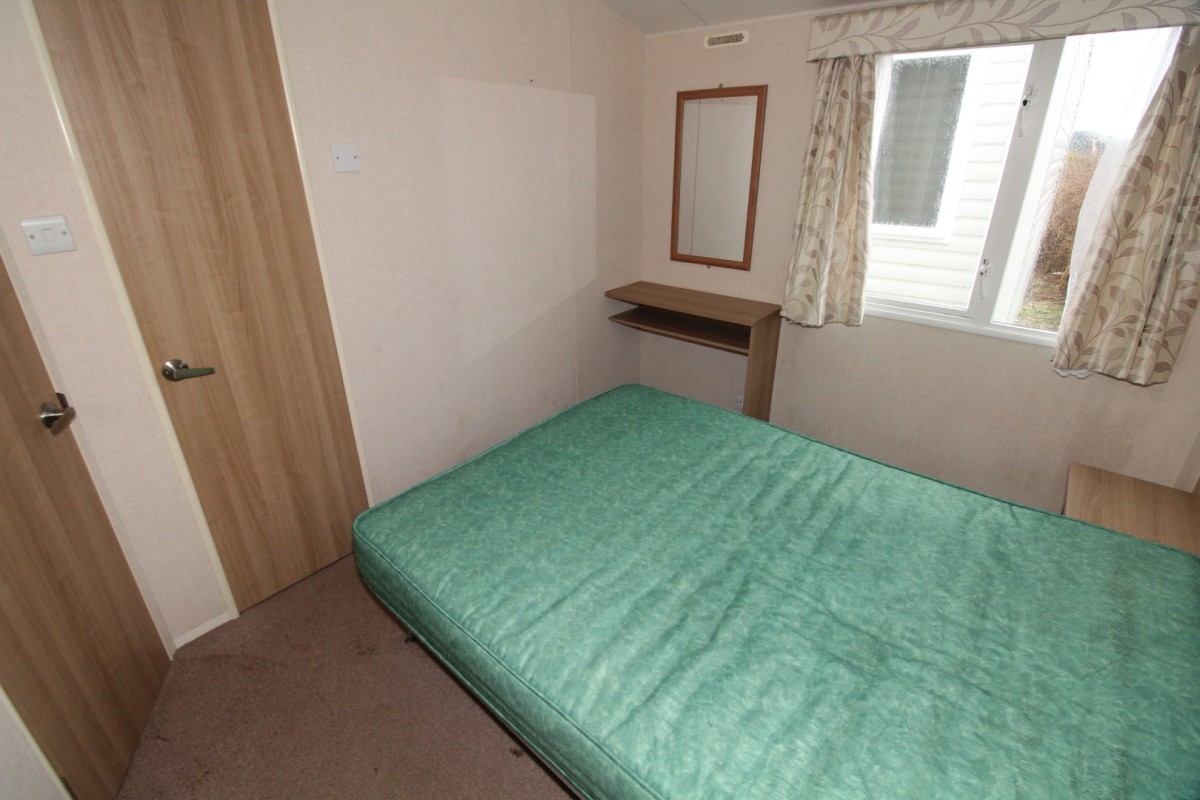 second view of the double bedroom