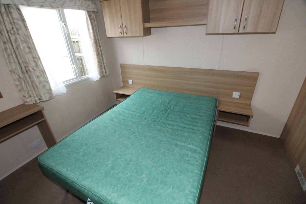 2011 Atlas Chorus master double bedroom