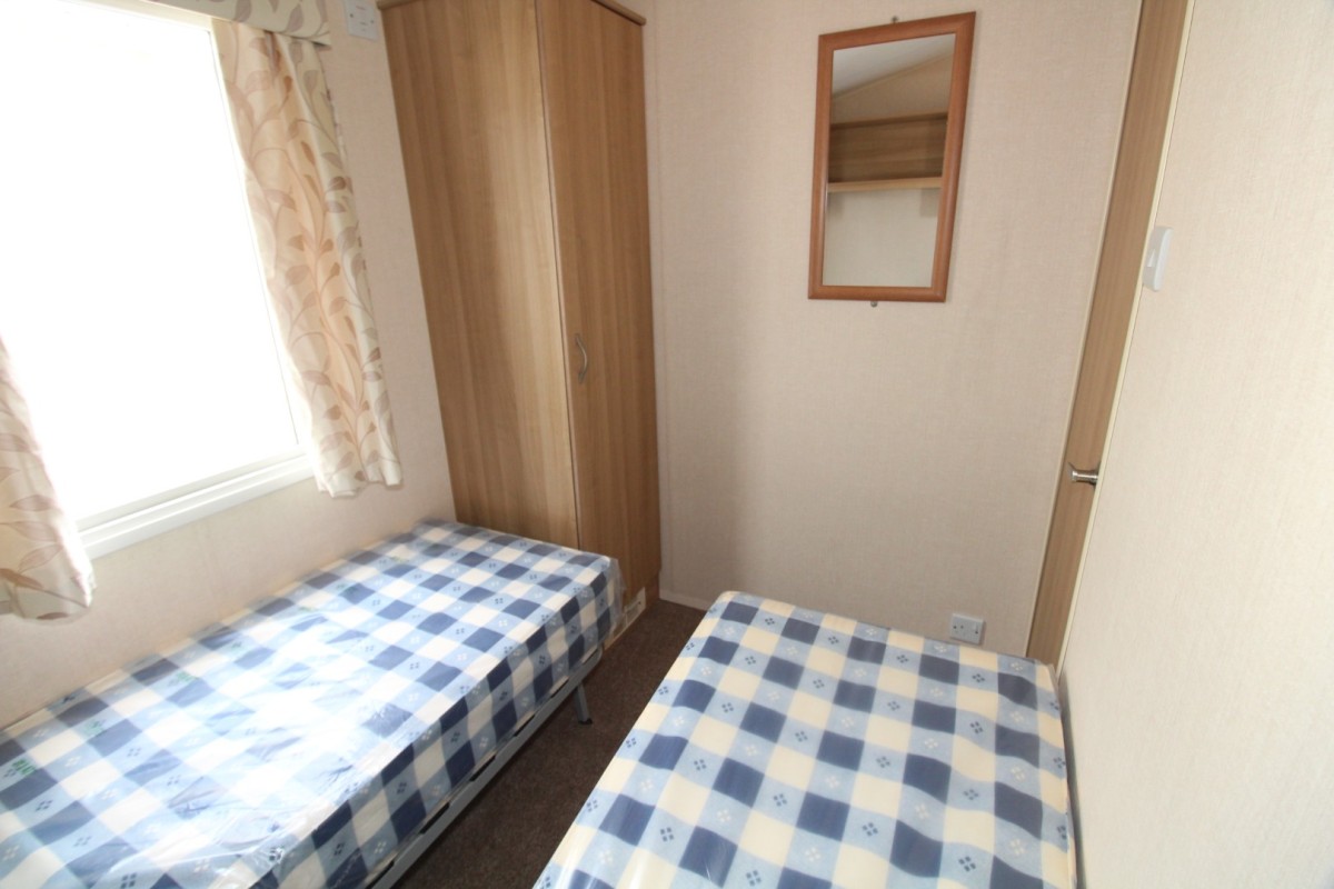 second view of the twin bedroom