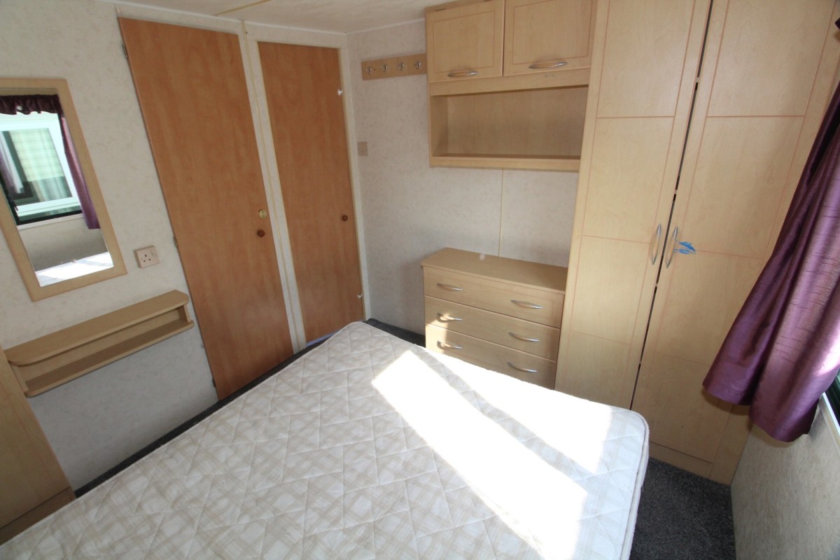 2006 Atlas Sahara double bedroom with doors