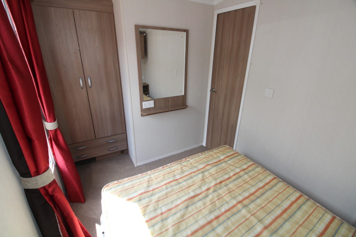 double bed with mirror