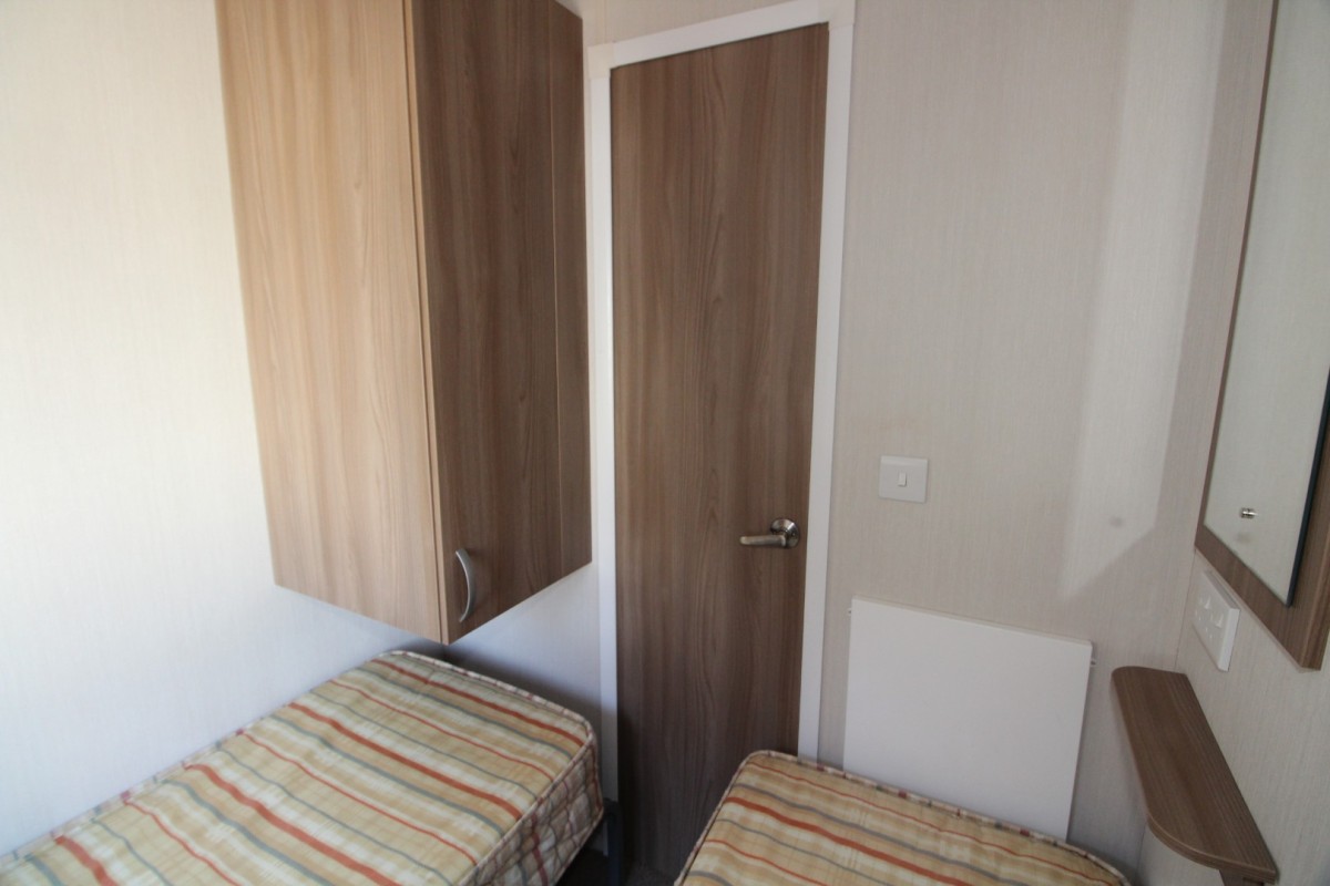 second view of the twin bedroom