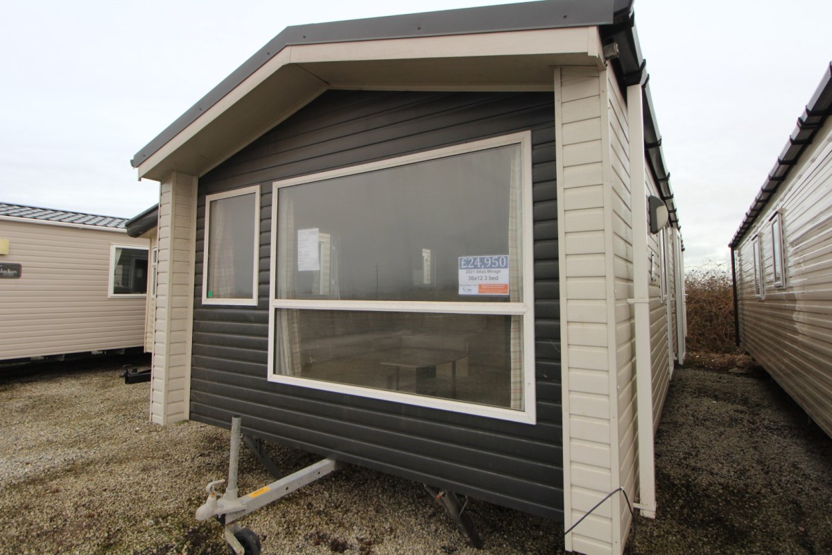 2021 Atlas Mirage two tone used static for sale 3 beds