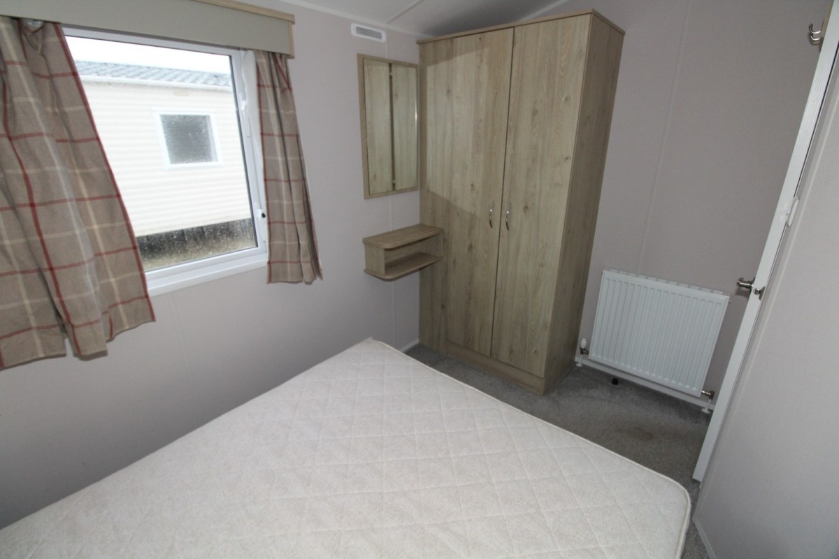 double bedroom with wardrobes