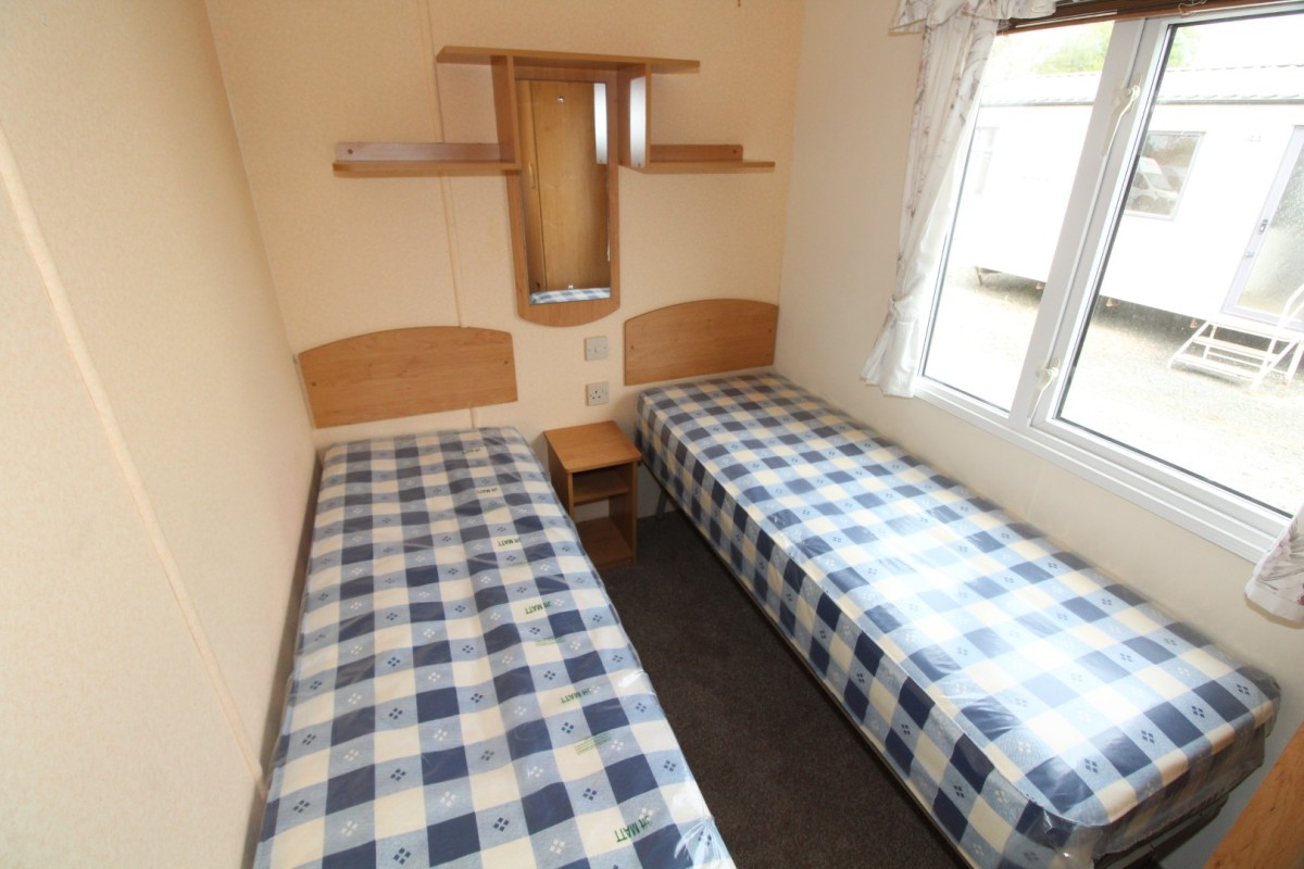 2007 Cosalt Country Super third bedroom