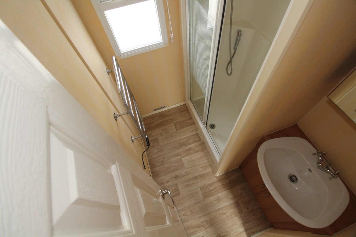 2007 Cosalt Carlton family shower room