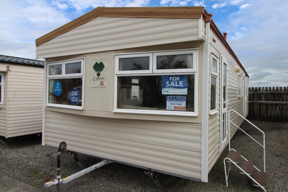 large 2007 Cosalt Carlton 2 bed static caravan for sale