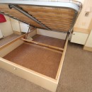 2007 Willerby Salisbury lift up bed