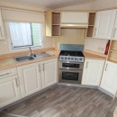 2006 Willerby Richmond kitchen with oven