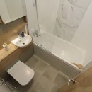 2023 Swift Moselle Lodge family bathroom with full sized bath