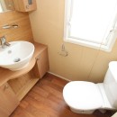 2012 BK Grosvenor en-suite bathroom