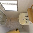 shower room in the 1998 Cosalt Riviera