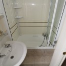 2005 Atlas Mayfair shower